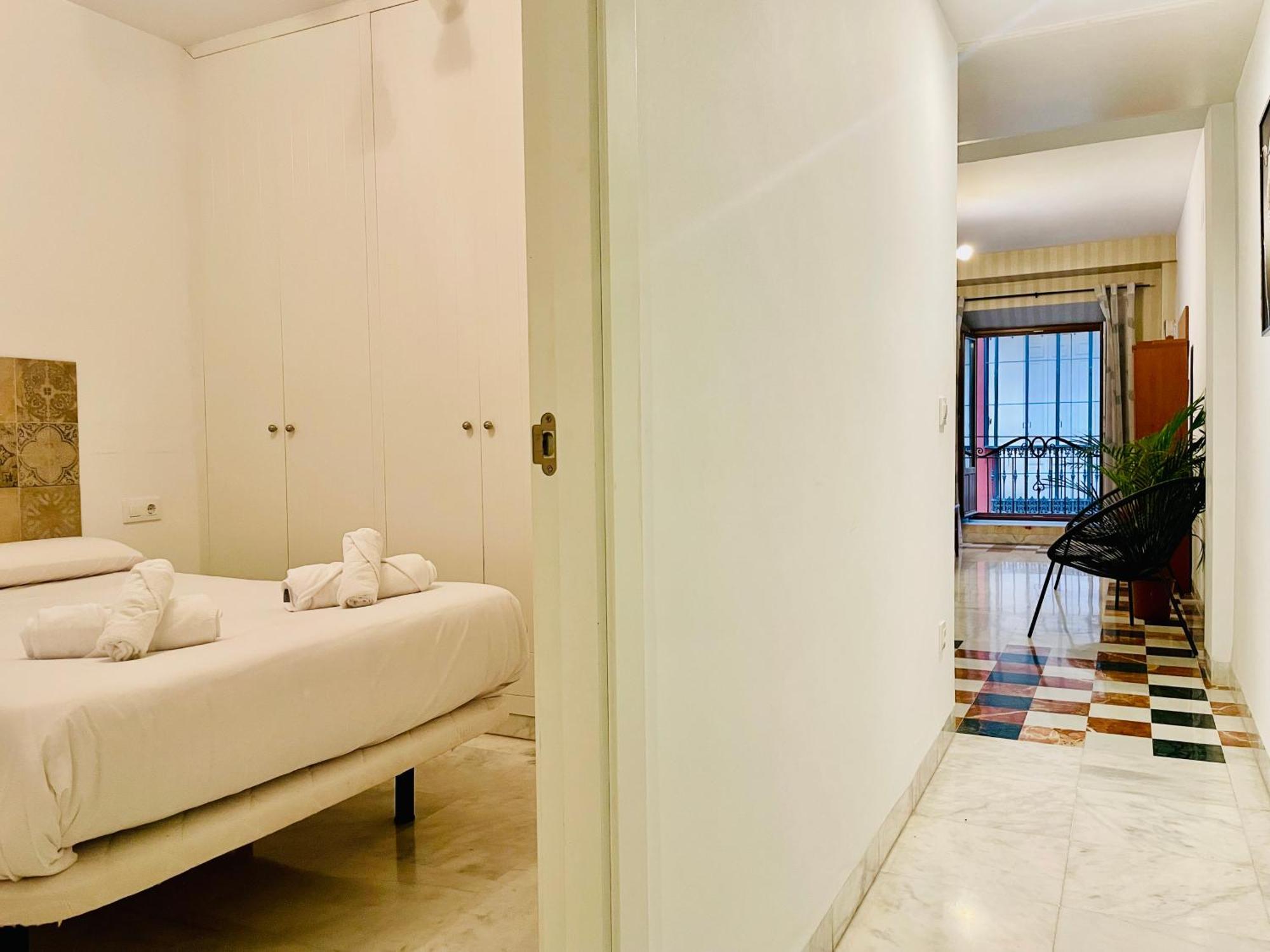 Entrecatedrales Suite Sevilla Kültér fotó